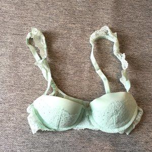 Victoria's Secret 32A Dream Angles Balconette Bra